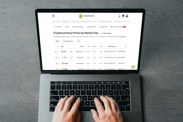 Qué buscar en un plugin de WordPress para contenido automático con IA