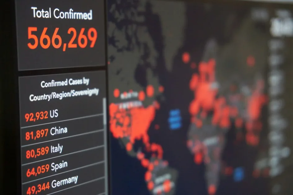 Website analytics dashboard illustrating key SEO trends 2025 ranking signals